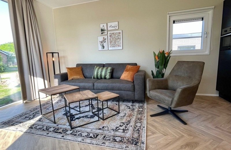 Chalet camping twente woonkamer